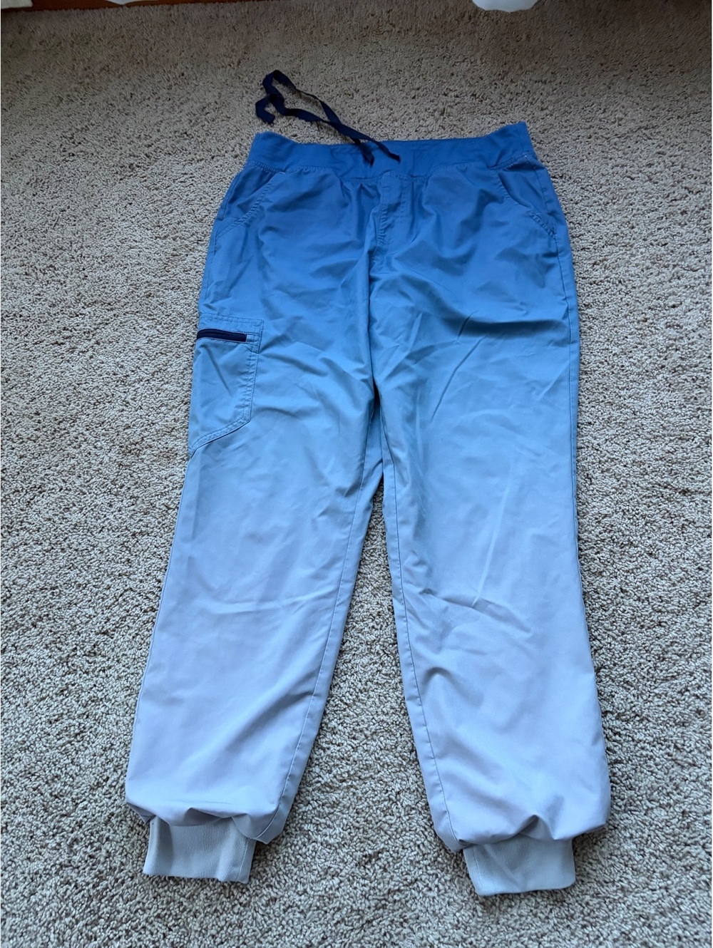 Women's FIGS Ocean Mist Blue Ombré Zamora FREEx Lined Jogger Scrub Pants MEDIUM